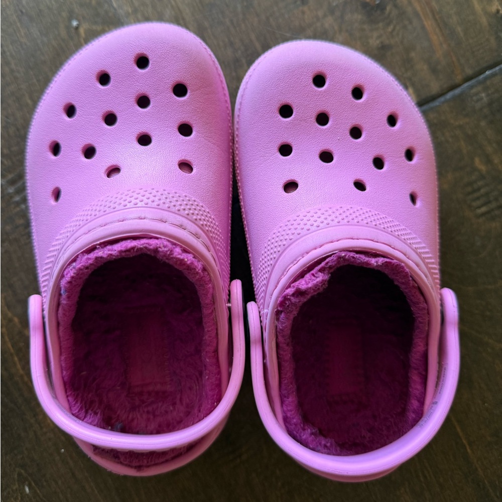 Toddler Crocs with Fleece Lining size 8t